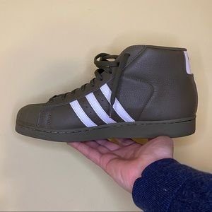 Pro Model Hi-Top Shells